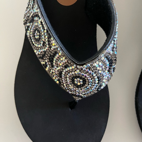 Olivia Miller Black and Silver Women's Sandals - Picture 4 of 5